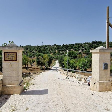 Trullo Grande Noce Villa ออสตูนี ภายนอก รูปภาพ