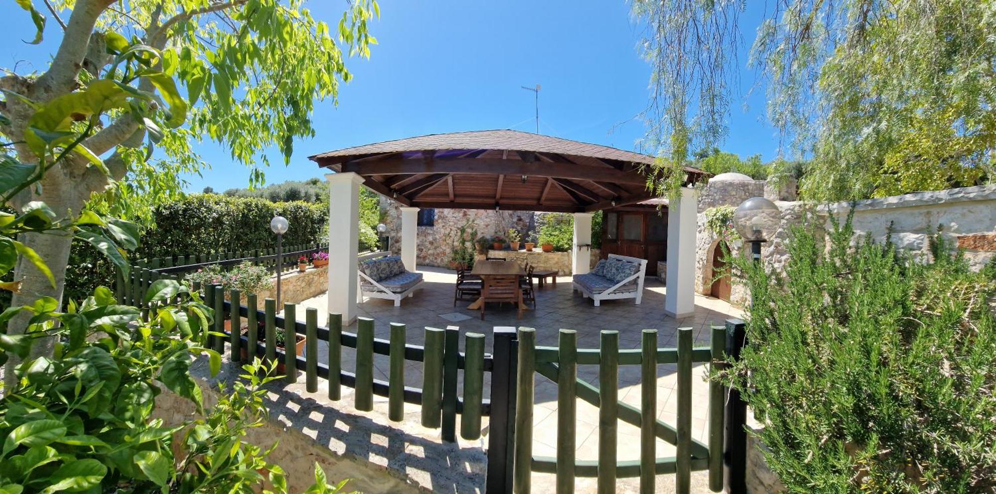 Trullo Grande Noce Villa ออสตูนี ภายนอก รูปภาพ